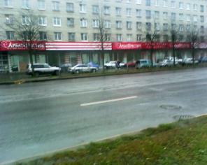 1800 кв.м. Под магазин, банк, ресторан. М. Черная речка