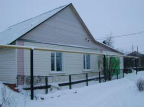 Продажа кирпичного дома с камином, гаражом, летней кухз