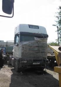Тягач седельный IVECO 400ET и полуприцеп тентованный KOGEL SNC024