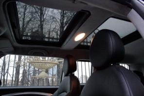 Продаю MINI Cooper Clubman S