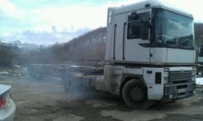 Renault Magnum 480 2000г