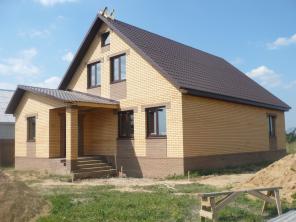 Продается дом с всеми коммуникациями в деревне Крутец
