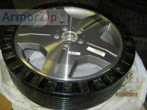 Колеса 5лучей с летней резиной 245-700R470 на 221 Mercedes GUARD