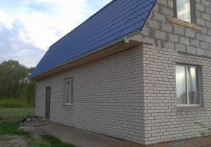 Дом, 2-х эт. 200м2 в д.Анахино Курской обл.