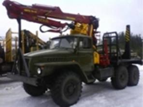 Лесовозный тягач на шасси УРАЛ - 4320 с ГМ ОМТЛ-70