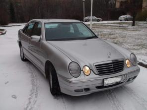 Супер Mercedes-Benz E 200 Kompressor