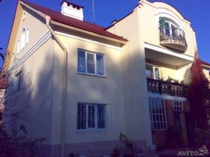 продаю дом 450 м2
