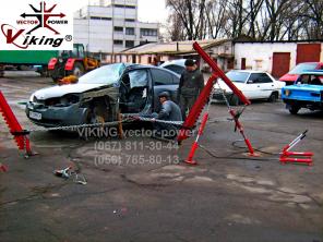 стапель для востановления геометрии кузова автомобиля