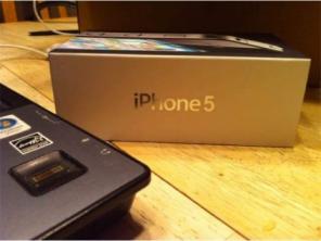 Продажа Iphone 5 16 Black/white Оптом.