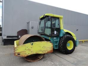 Вибрационный каток ammann AC110D