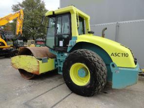Вибрационный каток ammann AC110D