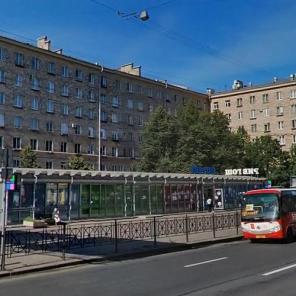 сдам 50м на пр.Стачек, напротив м.Автово