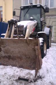Срочно продаю б/у экскаватор-погрузчик Terex-820 и каток грунтовый ДУ-85