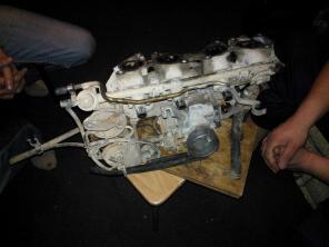 Впускной Коллектор в сборе с форсунками и дроссельной заслонкой Nissan Almera N15 (1995-2000г)