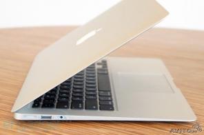 MacBook Air 11.6" 128Gb SSD, 4Gb DDR
