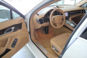 Продам недорого Porsche Panamera S