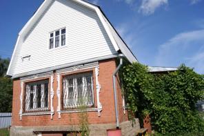 Продаю дачу 12 соток дом 100м2, баня, гараж.