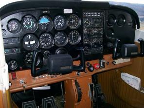 Продаётся самолёт Cessna C-172 Skyhawk