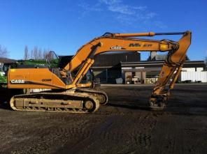   Case CX 240B