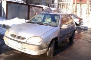Продаю машинку в хорошем состоянии Citroen Saxo