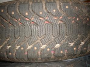 Продам зимние шины на дисках R15 205/70 4шт