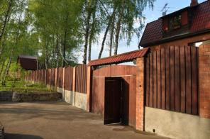 Продаю кирпичный дом 171м + гараж 29м + вольер 24