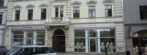 3-комнатная квартира в реновированном доме в центре Риги