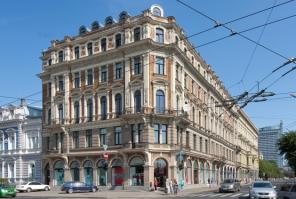 Эксклюзивная двухуровневая квартира в самом центре Риги