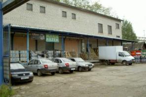 Офисно-складск. база на тер. 2260 кв. м., Киров