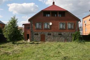 Продаётся дом на участке 16 соток в Балашихинском р-н, д. Полтево, 17 км от МКАД по Новосовихинскому ш.