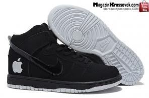     Nike Dunk SB.