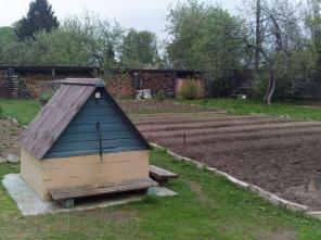 Продается дом 60 кв/м на участке 30 соток.
