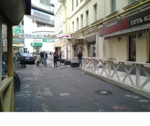 Торговые 39 кв.м на ст.метро Менделеевская в аренду!