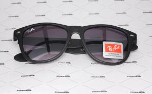   Ray Ban Wayfarer