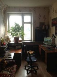 Продается двухкомнатная квартира, Металлургов ул.