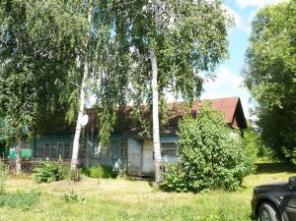 Рубленый дом с двумя капитальными надворными постройками в Чаплыгинском районе Липецкой области