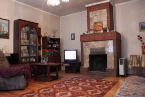 Продается дом, общая площадь - 337,6 кв.м.