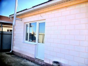 Продается коттедж в ст. Новопокровской, 64 м2.