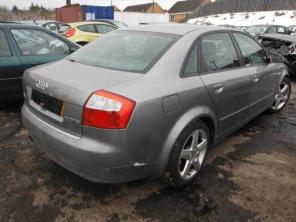  /  AUDI A4  8E 01-03