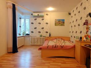 Продаю 1-комнатную квартиру, в элитном доме, район Волжского Дома быта