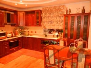 Продаю современный коттедж в ПГТ Обухово