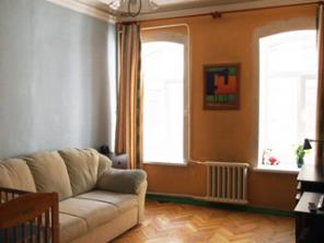 Комната 15м в трехкомнатной квартире на 8 Советской продается