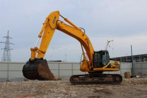 Продам экскаватор гусеничный JCB 330