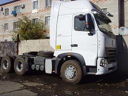 Седельный тягач HOWO A7 420 л.с.