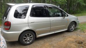 Продам Toyota Corolla Spasio