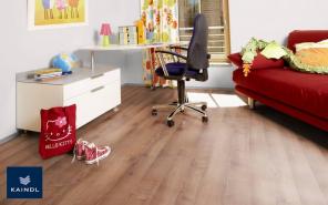 Ламинат Kaindl Natural Touch Дуб 37472 32 класс.