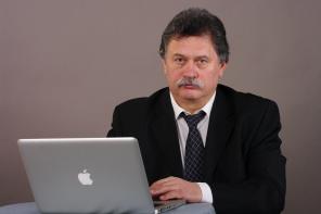 Жить без заикания позволит доктор Чиянов.