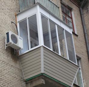 Отделка и остекление балконов
