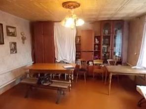 Большой кирпичный дом с баней и двумя гаражами рядом с лесом в Данковском районе Липецкой области