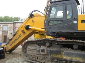 Продаем гидравлические экскаваторы HYUNDAI R800LC-7A б/у 4м3